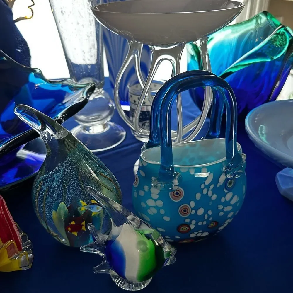 Are you searching for a super unique vintage or antique? Let’s chat! - Picture 3 of 4